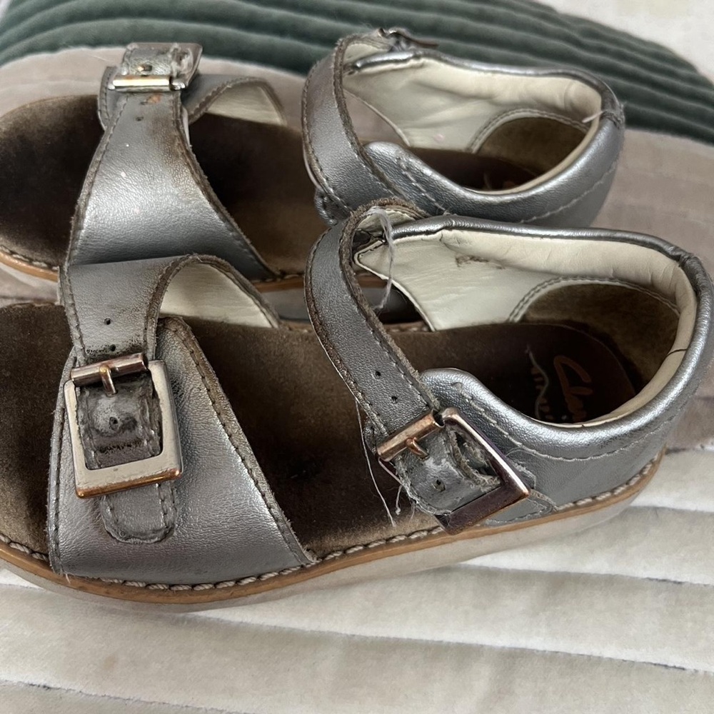 Clarks Sandals - Picture 4 of 4